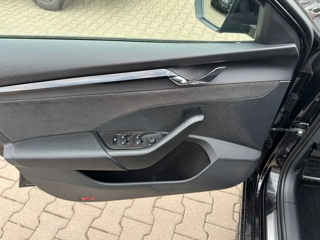 Skoda Octavia Combi RS 