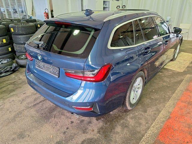 BMW 3er Touring Live Cockpit Plus Business-Paket 