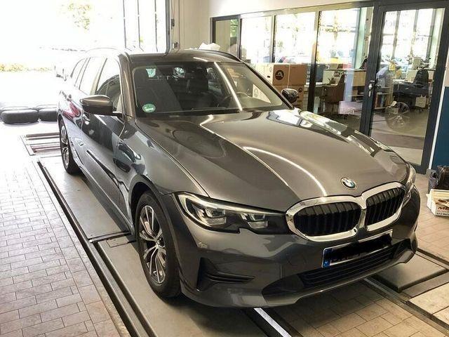 BMW 3er Touring d ConnectedDrive Live Cockpit 