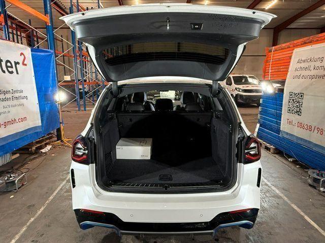 BMW iX3 M Sport Shadow-Line Leder 
