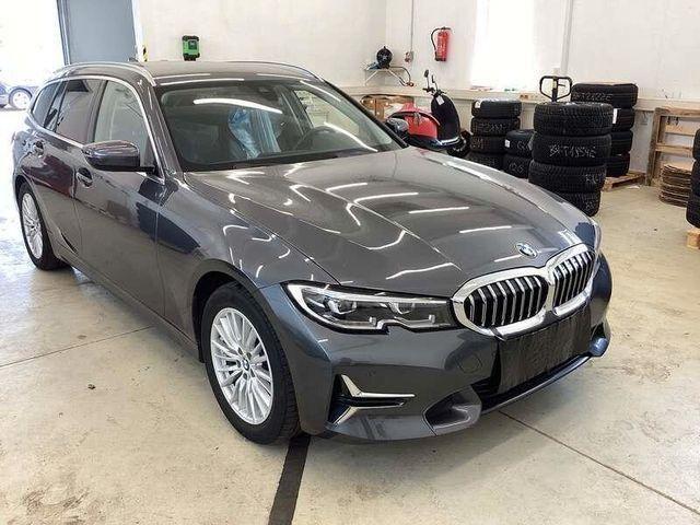 BMW 3er Touring Luxury Line Live Cockpit Connec 
