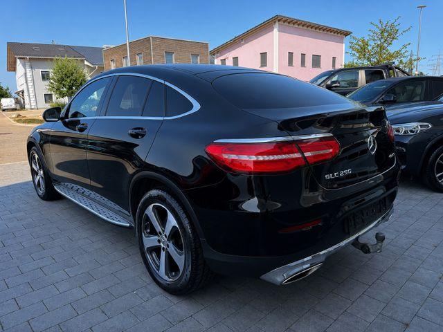 Mercedes-Benz GLC 250 Coupe 4Matic AMG LEDER NAVI ALU 