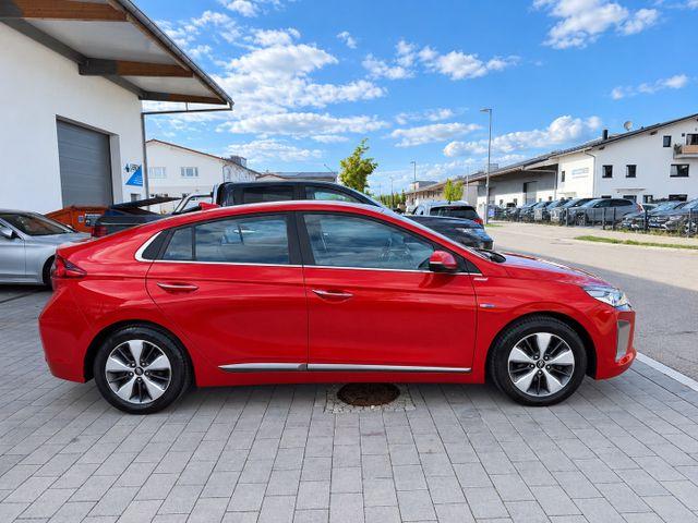 Hyundai IONIQ Style Plug-In Hybrid 