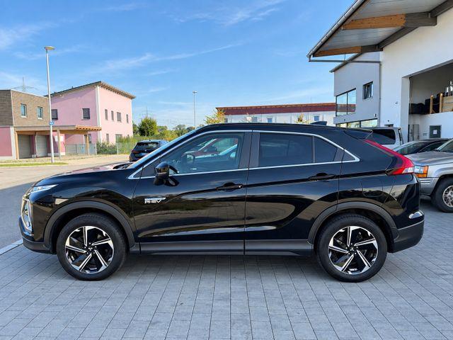 Mitsubishi Eclipse Cross Plus Hybrid 4WD LED LEDER ALU KAM 