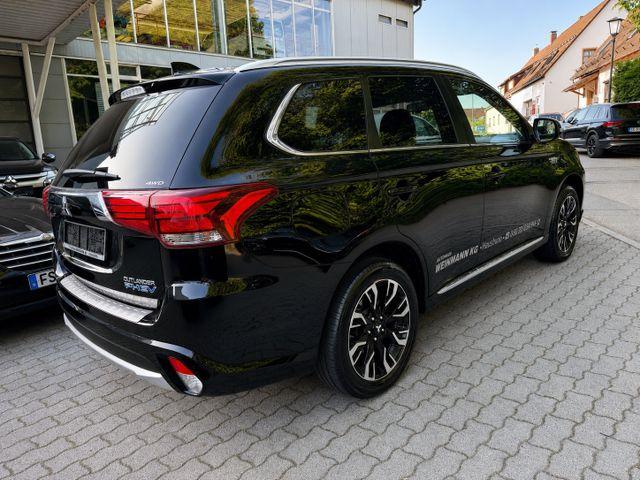 Mitsubishi Outlander PHEV Plus 4WD 