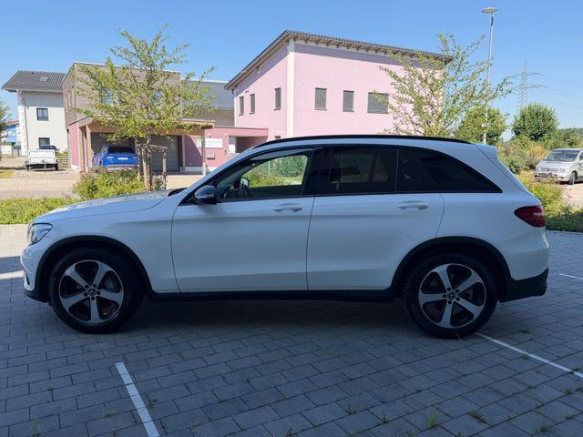 Mercedes-Benz GLC 300 4Matic Exclusive LED PANO BURMESTER AHK 