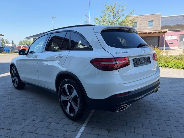 Mercedes-Benz GLC 300 4Matic Exclusive LED PANO BURMESTER AHK 