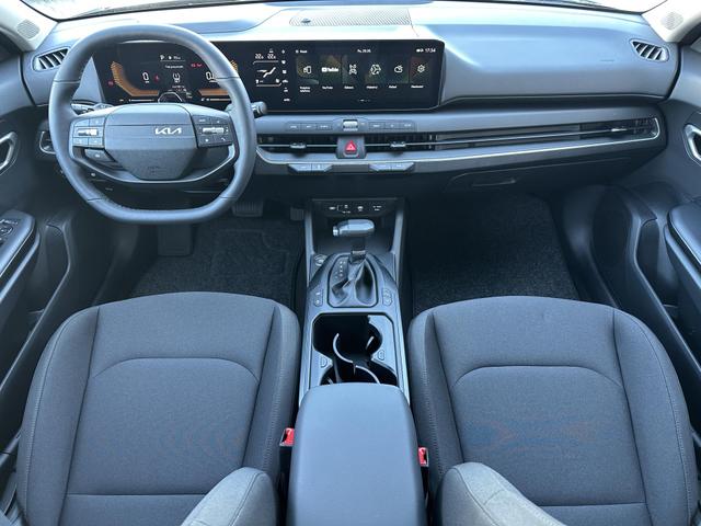 Kia K4 Sportswagon Style 1.6 T-GDI DCT 16'' Alu, Winter, Klimaauto., Smart-Key, Kamera, PDC v+h 