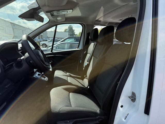 Renault Trafic 2.0 BLUE dCi L2H1 Grand Space 150 AT L2 9-Sitzer, City- und Sicht-Paket, Easy Link 8'', Kamera, Sitzh., dunkle Sch. 