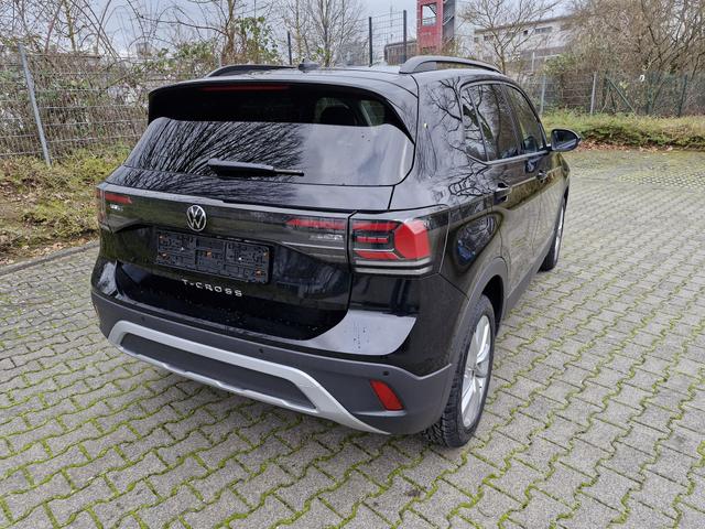 Volkswagen T-Cross Limited 1,0TSI 85kW/115PS Schalt. 6-Gang, Sitzheizung, Climatronic, Ganzjahresreifen, Rückfahrkamera, Keyless Access, Abgedunkelte Scheiben, Sicht-Paket, Parksensoren vo/hi, LED-Scheinwerfer, Radio Composition Color 8”, App-Connect, M-Lederlenkr 