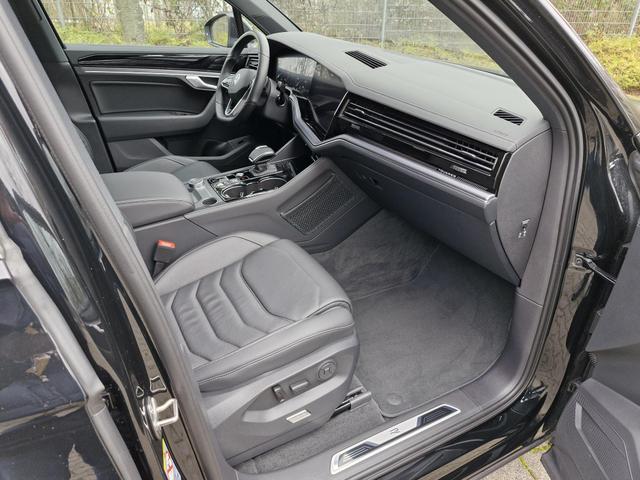 Touareg R-Line 3,0 l V6 TDI SCR 4MOTION 210 kW (286 PS) 8-Gang-Automatik (Tiptronic) 