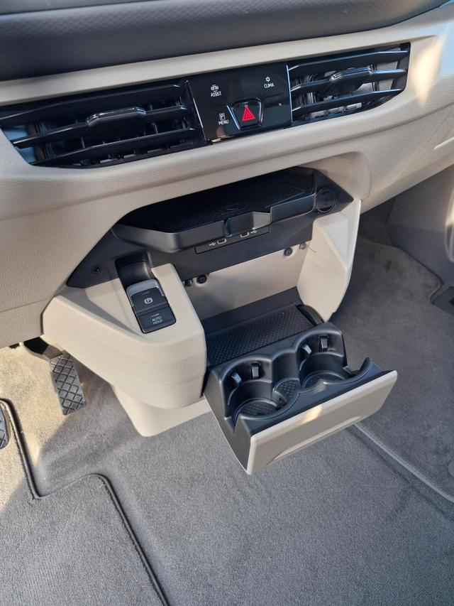 T7 California Beach Camper SPORT EDITION 2.0TDI 110kW/150PS DSG 7-Gang mit 5-jähriger Herstellergarantie 