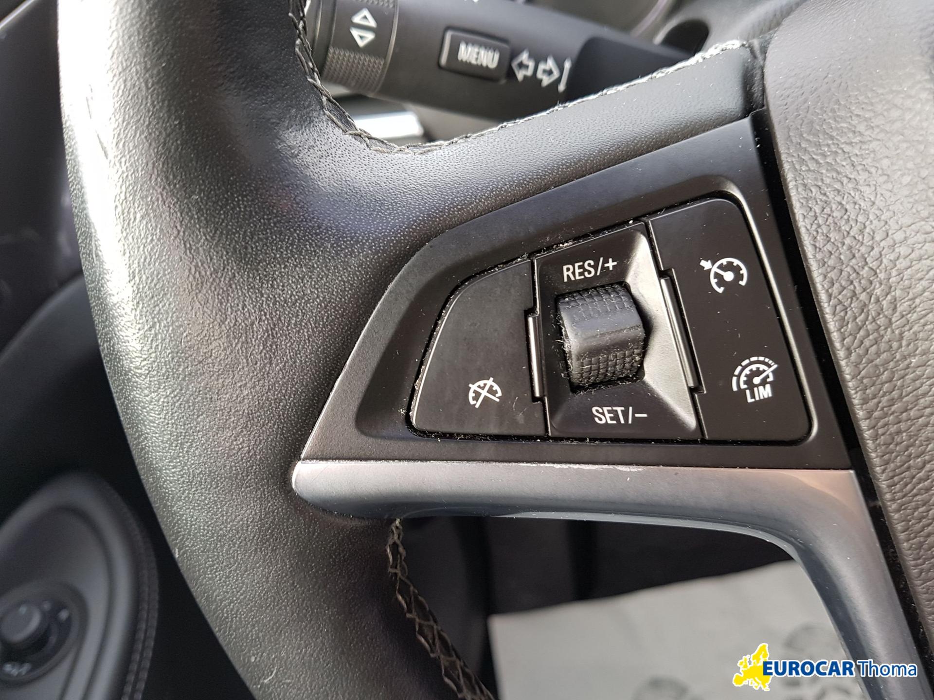 Opel Mokka Edition 1.5 CDTI Anhängerkupplung Sitzheizung beheizbares Lenkrad  Reserveradvorbereitung Einparkhilfe Rückfahrkamera Regensensor Lichtsensor  EU-Neuwagen Importfahrzeug