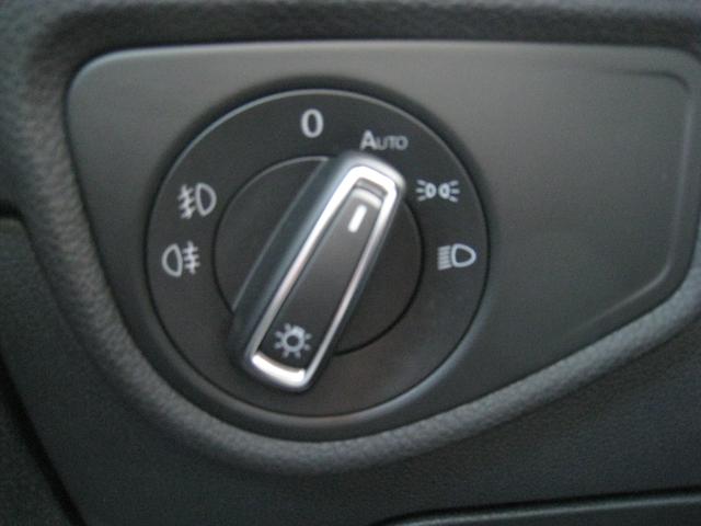 Volkswagen Touran 1.5 TSI DSG - COMFORT 
