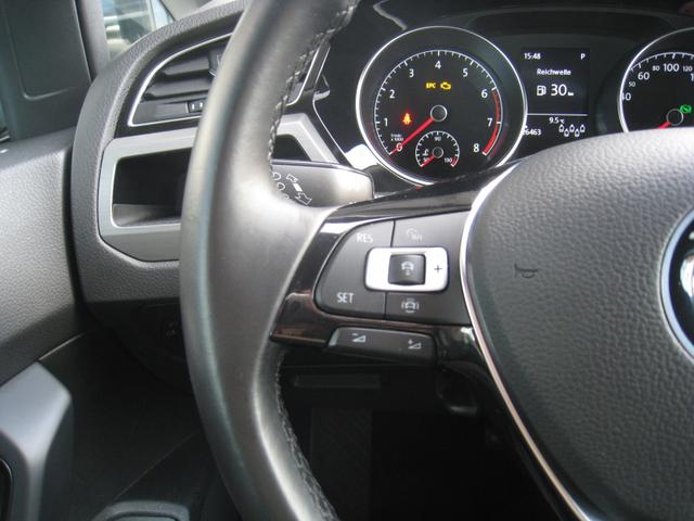 Volkswagen Touran 1.5 TSI DSG - COMFORT 