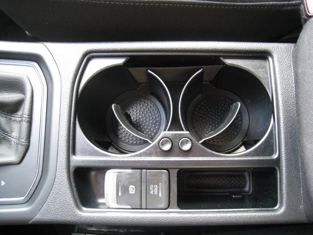 Volkswagen Touran 1.5 TSI DSG - COMFORT 