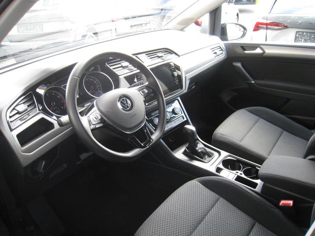 Volkswagen Touran 1.5 TSI DSG - COMFORT 