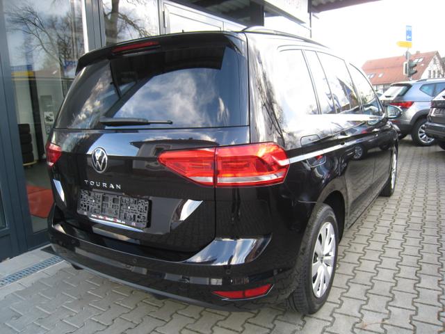 Volkswagen Touran 1.5 TSI DSG - COMFORT 
