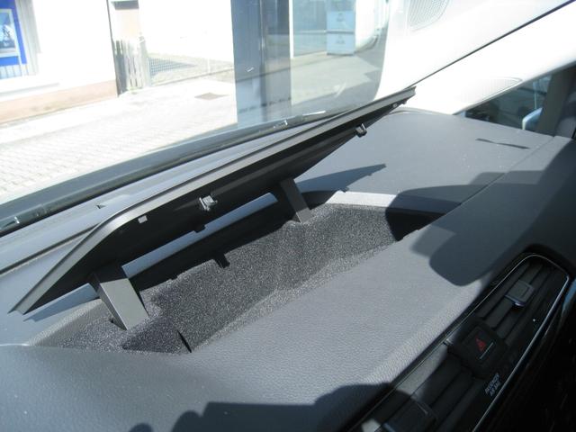 Volkswagen Touran 1.5 TSI DSG - COMFORT 