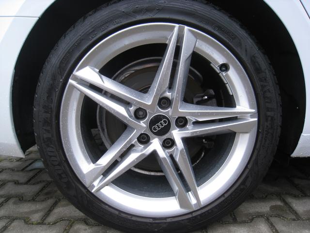 Audi A4 Limousine Avant 2.0TDI S-Line S-Tronic Quattro 