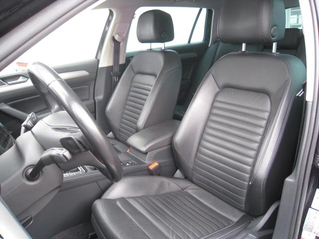 Volkswagen Passat Variant 2.0 TSFI DSG 4Motion - HIGHLINE 