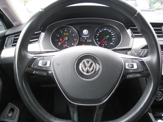 Volkswagen Passat Variant 2.0 TSFI DSG 4Motion - HIGHLINE 