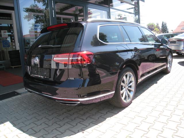 Volkswagen Passat Variant 2.0 TSFI DSG 4Motion - HIGHLINE 