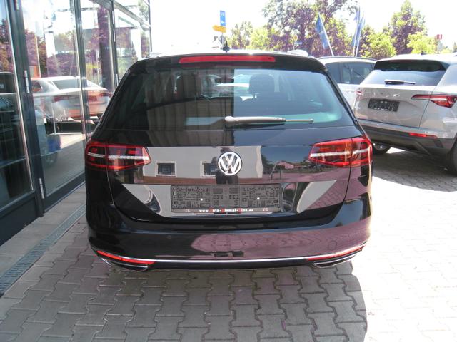Volkswagen Passat Variant 2.0 TSFI DSG 4Motion - HIGHLINE 