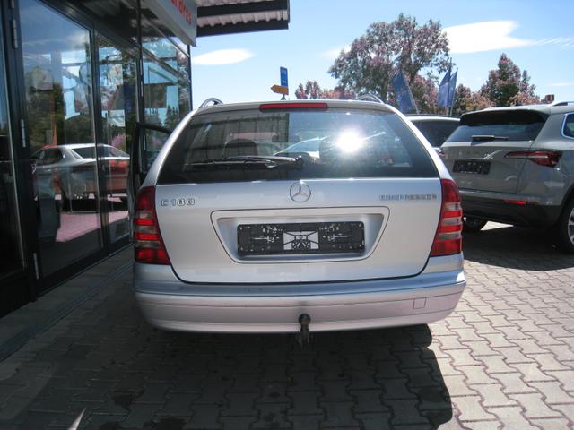 Mercedes-Benz C-Klasse T-Modell C 180K Classic 