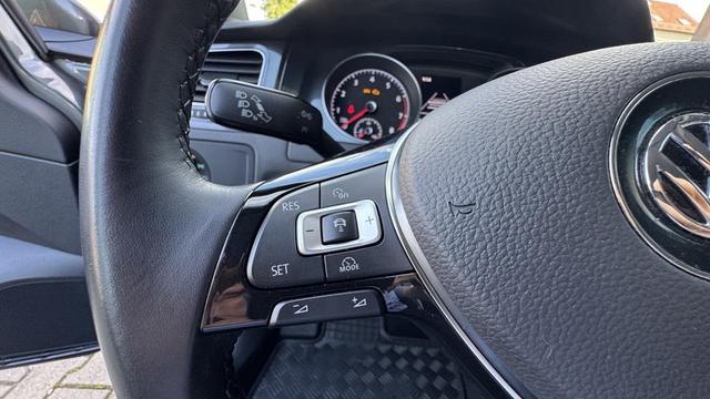 Volkswagen Golf Marathon Edition 1.4 TSI 