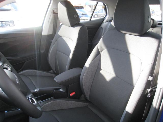 Skoda Fabia ESSENCE Lim. 1.0 TSI 