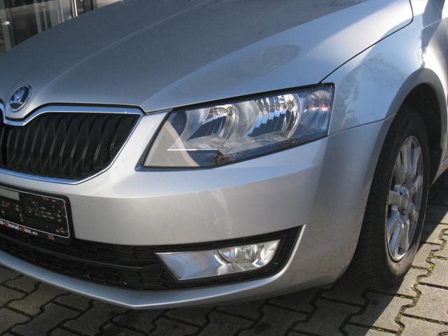 Skoda Octavia Lim. 1.6 TDI Ambition 