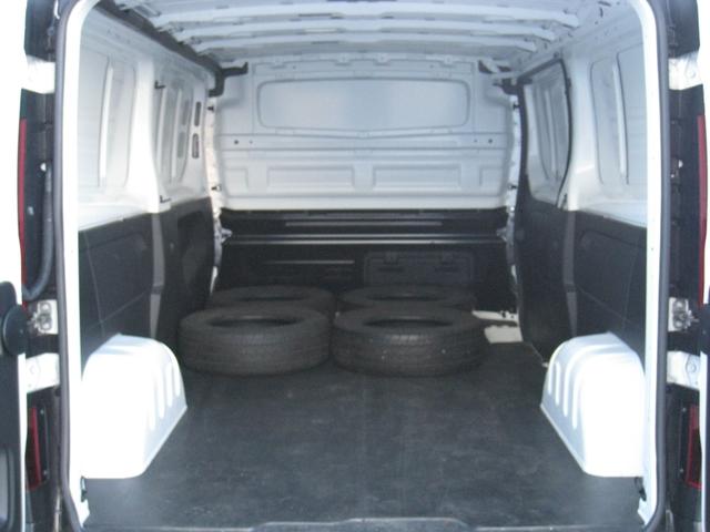 Renault Trafic Kasten L2H1 2.0 dCi 