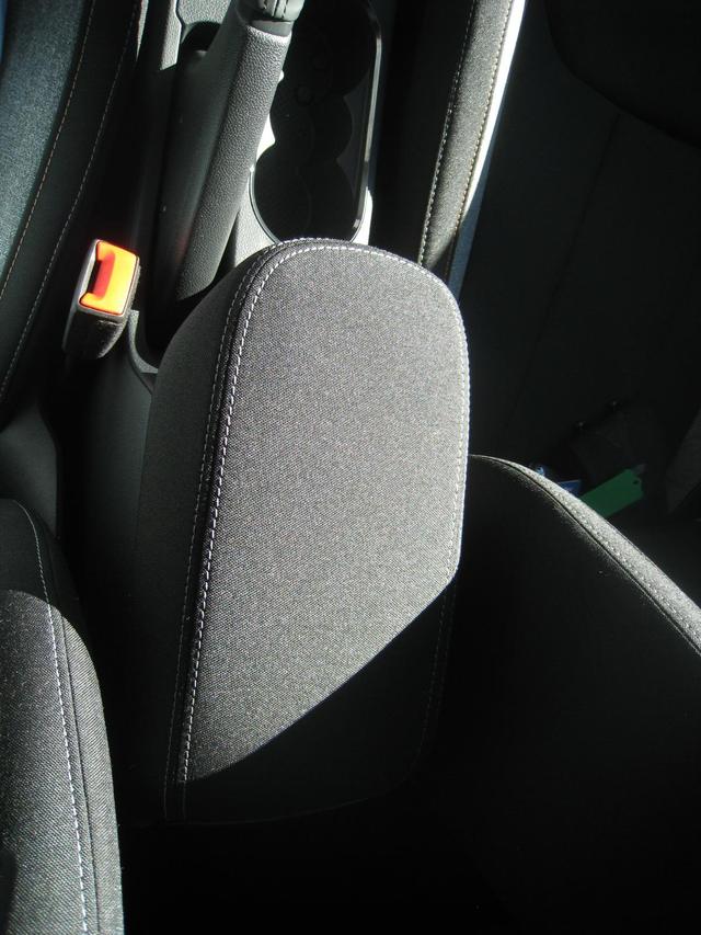 Beispielbilder, ggf.abweichend vom Angebot und mit Sonderausstattung