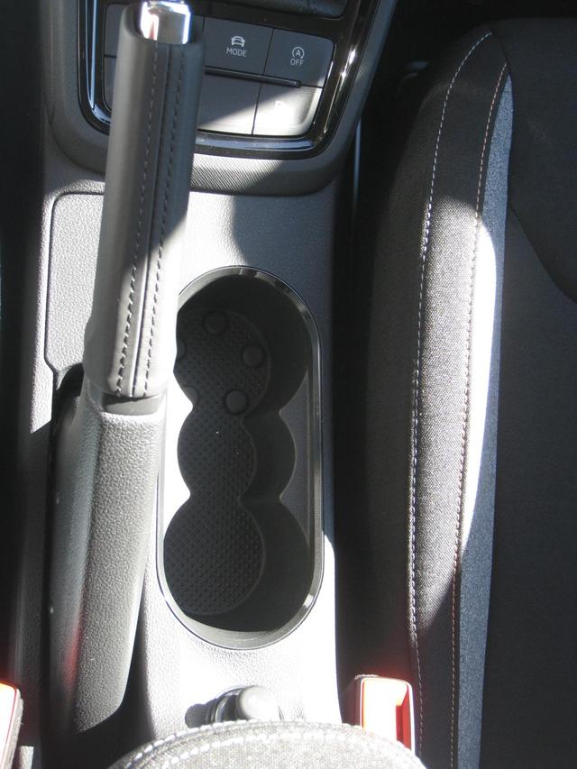 Beispielbilder, ggf.abweichend vom Angebot und mit Sonderausstattung