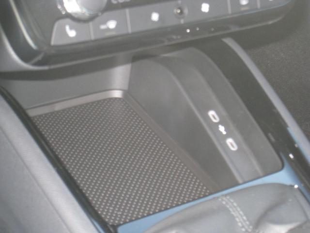 Beispielbilder, ggf.abweichend vom Angebot und mit Sonderausstattung