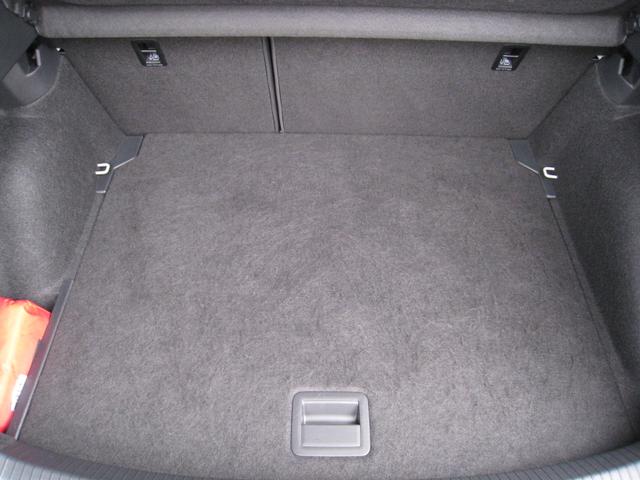 Volkswagen Taigo R-Line 1.5 TSI DSG 