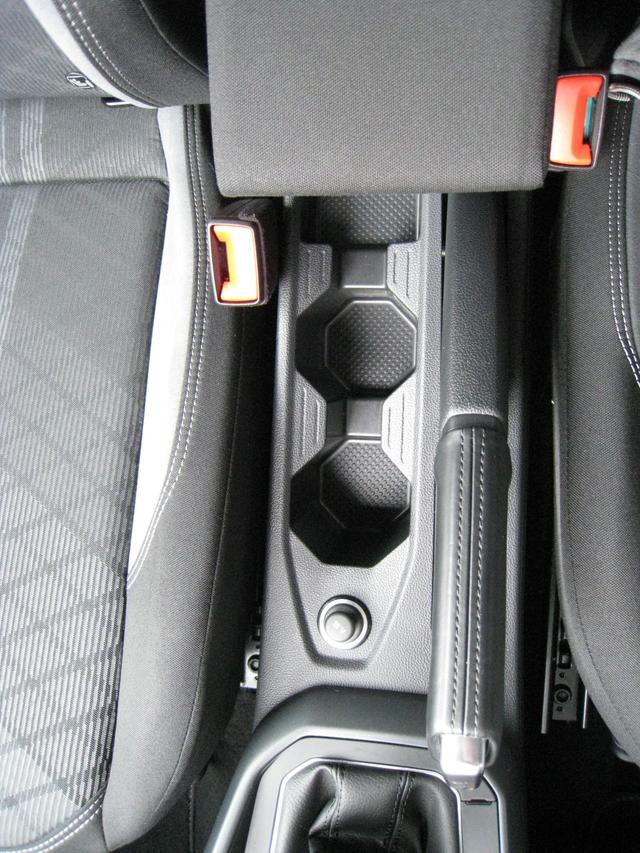 Volkswagen Taigo R-Line 1.5 TSI DSG 