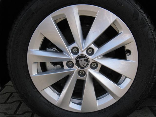 Beispielbilder, ggf.abweichend vom Angebot und mit Sonderausstattung