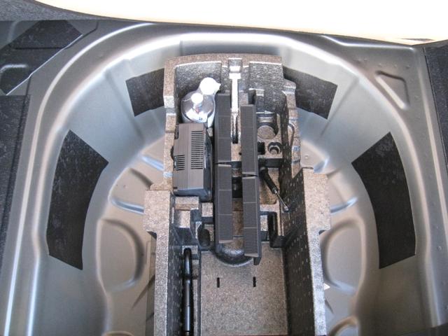 Beispielbilder, ggf.abweichend vom Angebot und mit Sonderausstattung