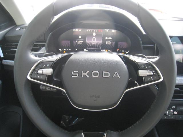 Beispielbilder, ggf.abweichend vom Angebot und mit Sonderausstattung