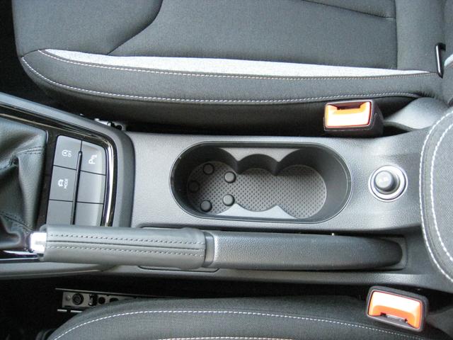 Beispielbilder, ggf.abweichend vom Angebot und mit Sonderausstattung