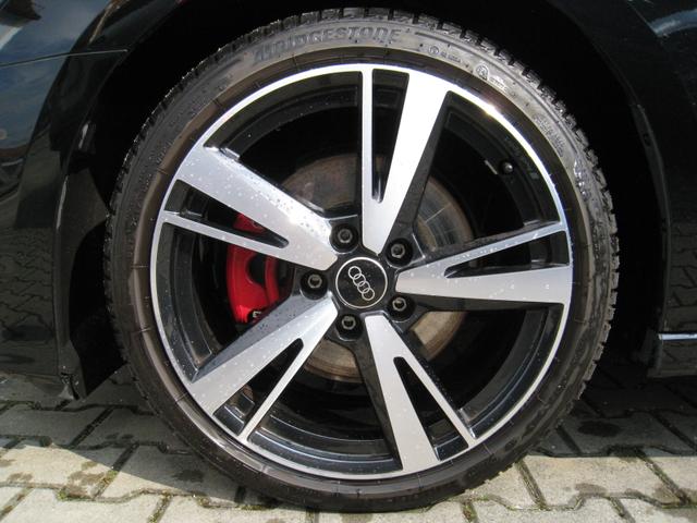 Audi A3 Sportback 40 TFSI S-tronic QUATTRO S-Line 