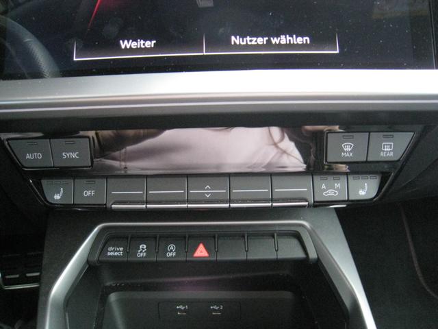 Audi A3 Sportback 40 TFSI S-tronic QUATTRO S-Line 