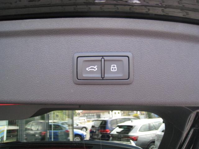 Audi A3 Sportback 40 TFSI S-tronic QUATTRO S-Line 