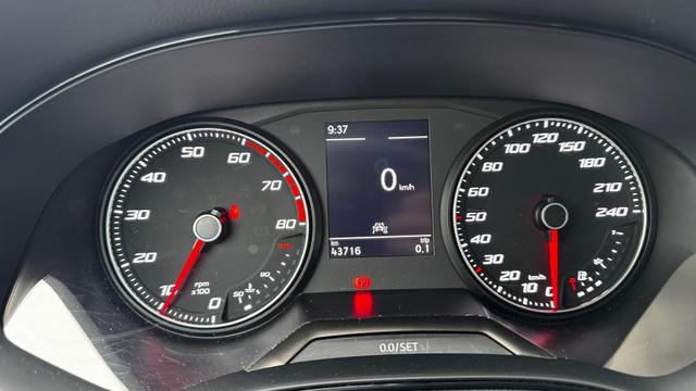 Seat Arona 1.0TSI STYLE *beh.VS*Alu*KLima*PDC 