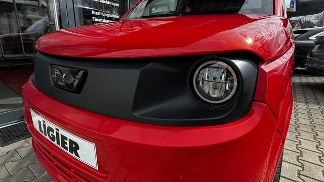 Beispielbilder, ggf.abweichend vom Angebot und mit Sonderausstattung