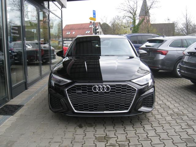 Audi A3 Sportback 40 TFSI S-tronic QUATTRO S-Line 