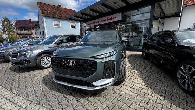 Audi Q3 - EDITION PLUS 1.5TSI S-Line S-Tronic
