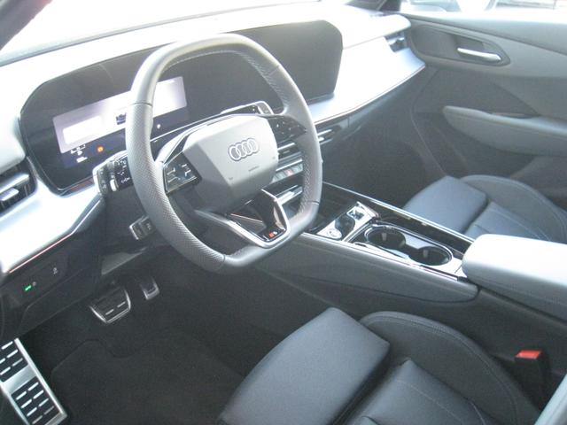 Audi Q3 EDITION PLUS 1.5TSI S-Line S-Tronic 